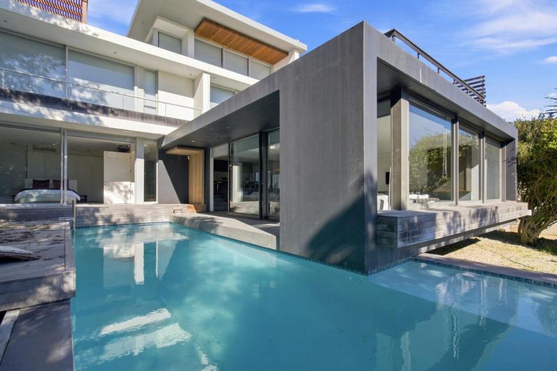 6 Bedroom Property for Sale in Camps Bay Western Cape